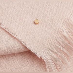 Cuyana Baby Alpaca Scarf in Blush Pink